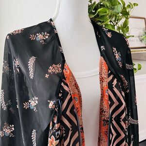 Express Black & Orange Geometric Floral Sheer Lightweight Kimono Blouse - OS
